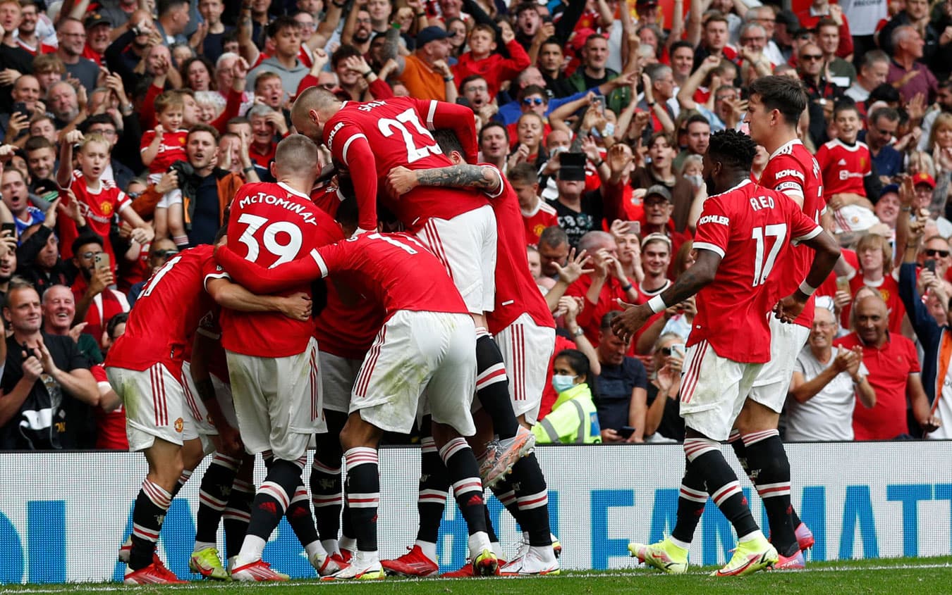 Manchester United: Tre alternativa për mesfushën
