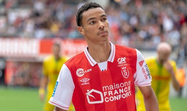 Milan nis ofensivën për Ekitike