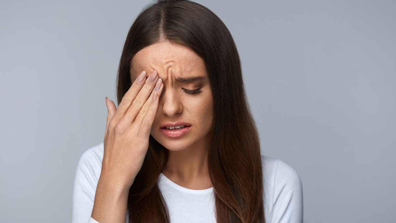 Keni shpesh dhimbje në sy? Shkaqet dhe mënyrat për ta kuruar