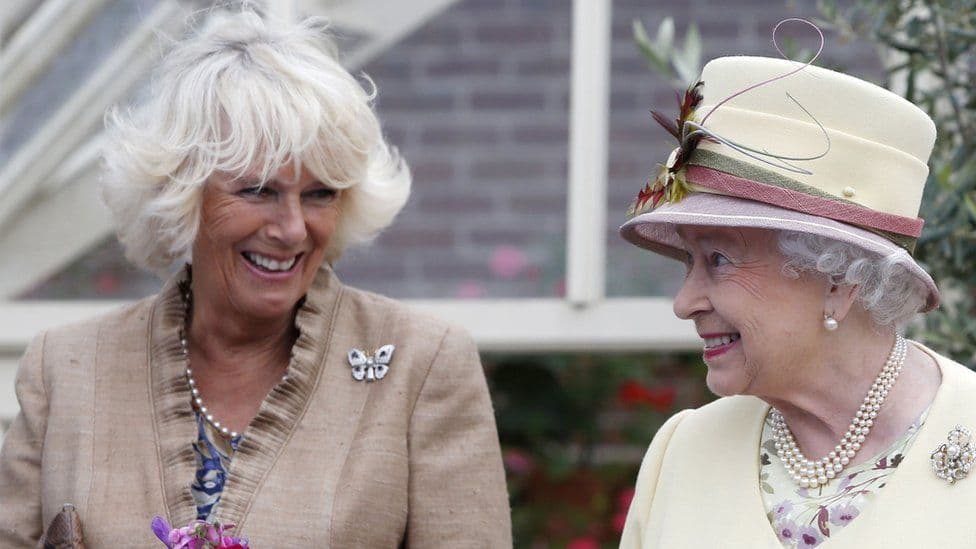 Elizabeth shpreh hapur dëshirën: Dua që mbretëreshë të bëhet Camilla