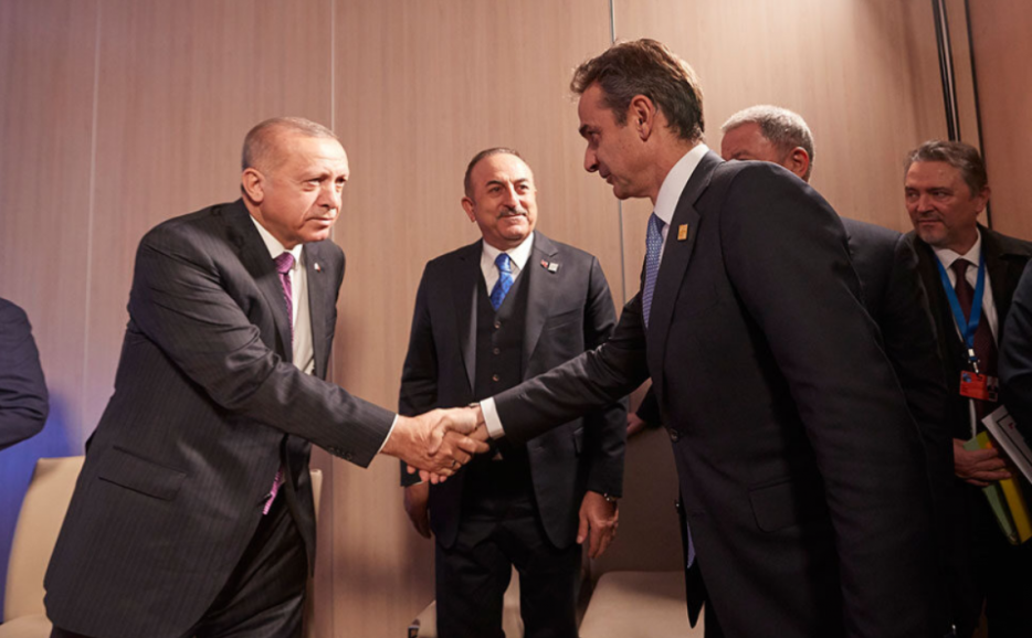 Erdogan me Covid, kryeministri grek i uron shërim të shpejtë, reagon presidenti turk
