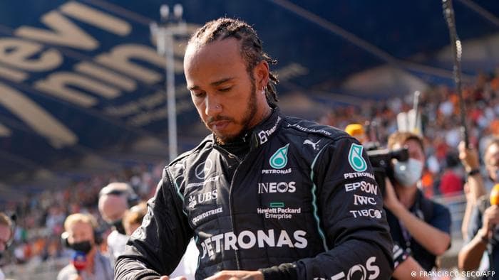 U përfol se mund të tërhiqej nga F1, zbulohet e ardhmja e Hamilton