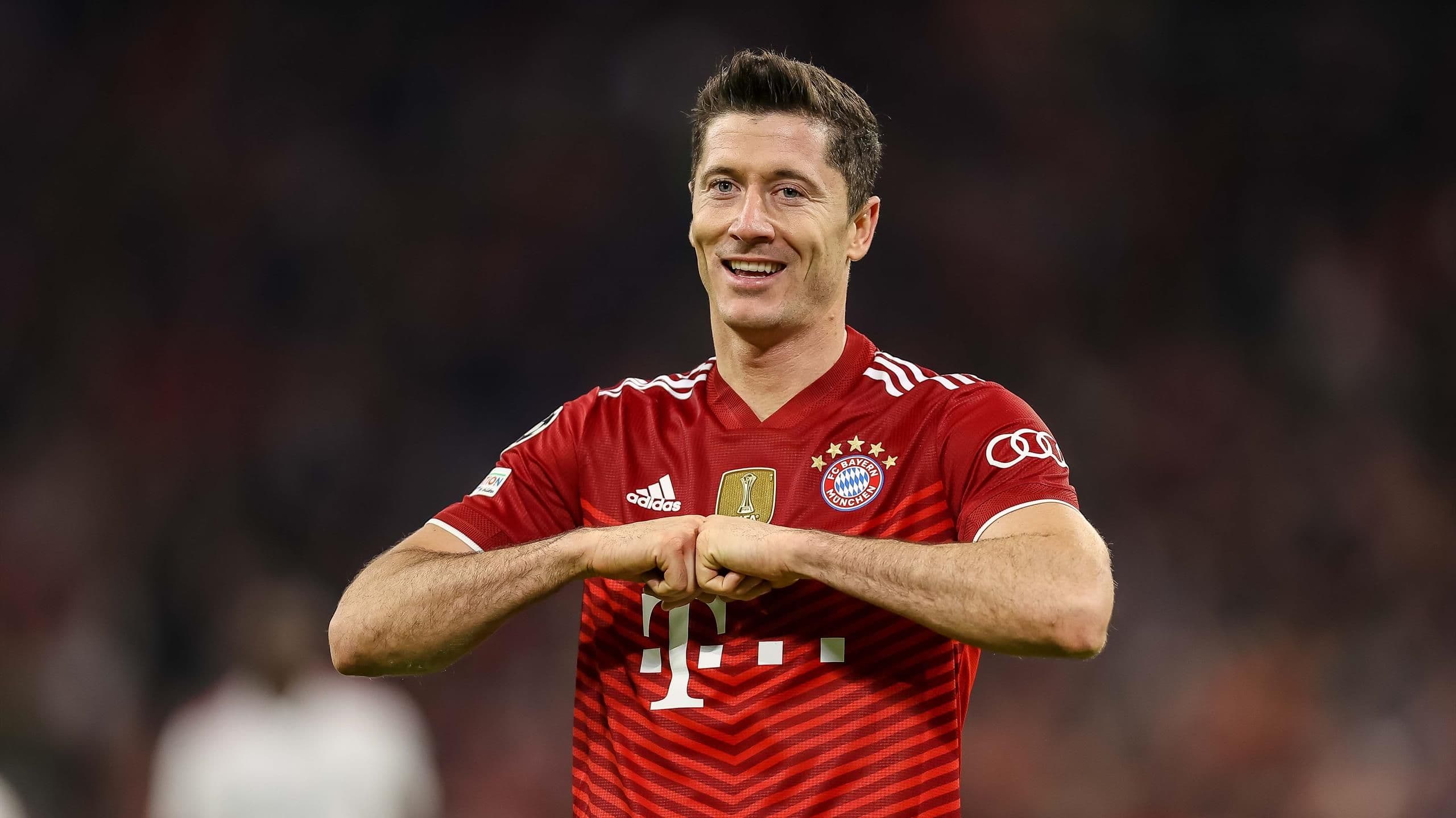                         Reali insiston për Lewandowskin 