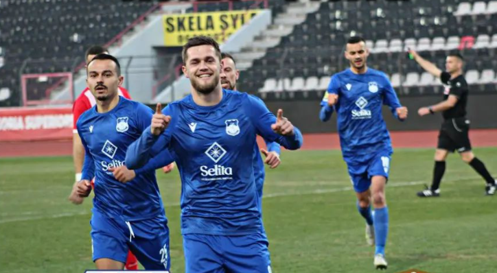 Teuta kualifikohet në gjysmëfinalen e Kupës, eliminon Skënderbeun