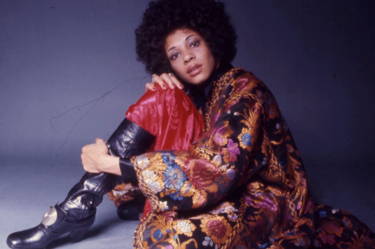 Këngëtarja Betty Davis ndërron jetë në moshën 77-vjeçare