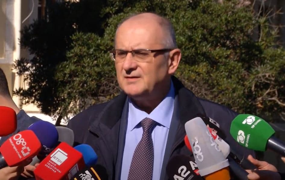 Sot votohet për shtyrjen e afateve të Vettingut, Vasili: Farsë, drejtësia është e kapur