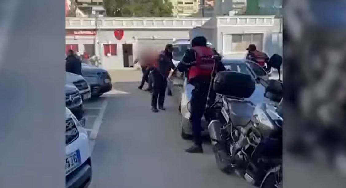 Emrat/ Shpërndanin kokainë në qendër të Tiranës, arrestohen dy trafikantët