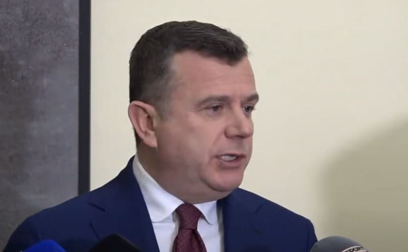 Dosja “Toyota Yaris”/ Balla: Me dijeni apo jo, Luli dëmtoi një aksion policor