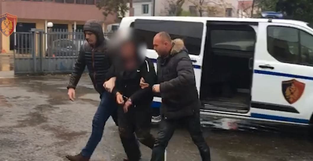 Në kërkim për kultivim kanabisi, kapet i dënuari me 4.8 vite burg/ Emri
