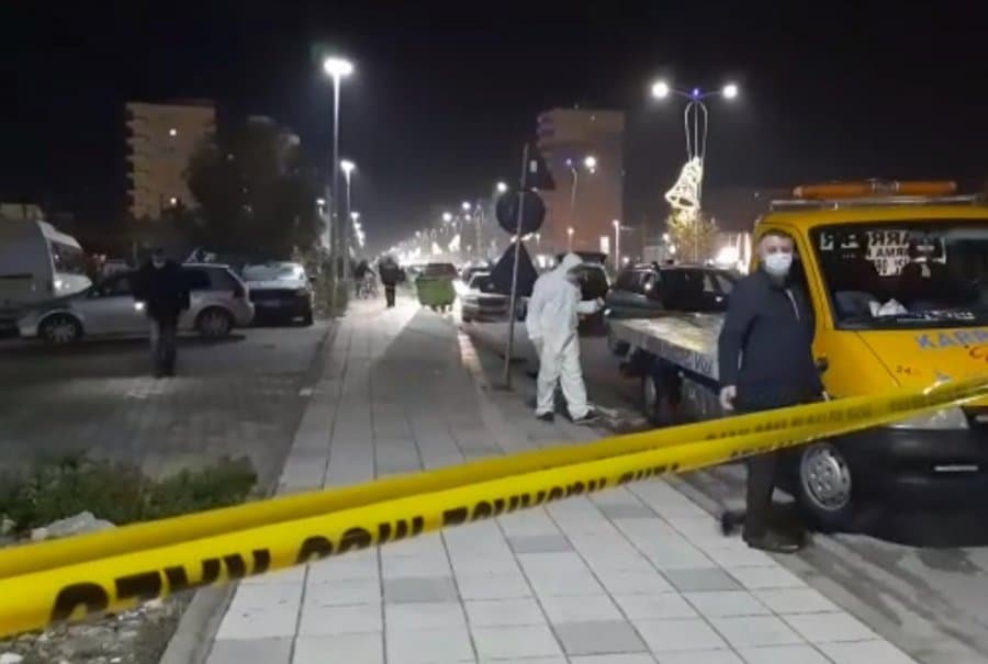 Himarë/ 65-vjeçari nga Lezha gjendet i pajetë në shkallët e një hoteli