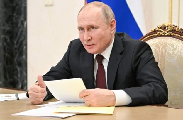 Mes tensioneve me Ukrainën, Putin lajmëron stërvitje të mëdha më 19 shkurt