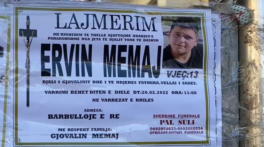 Vogëlushi nga Lezha humb jetën në spital pas aksidentit, pak muaj pas të ëmës