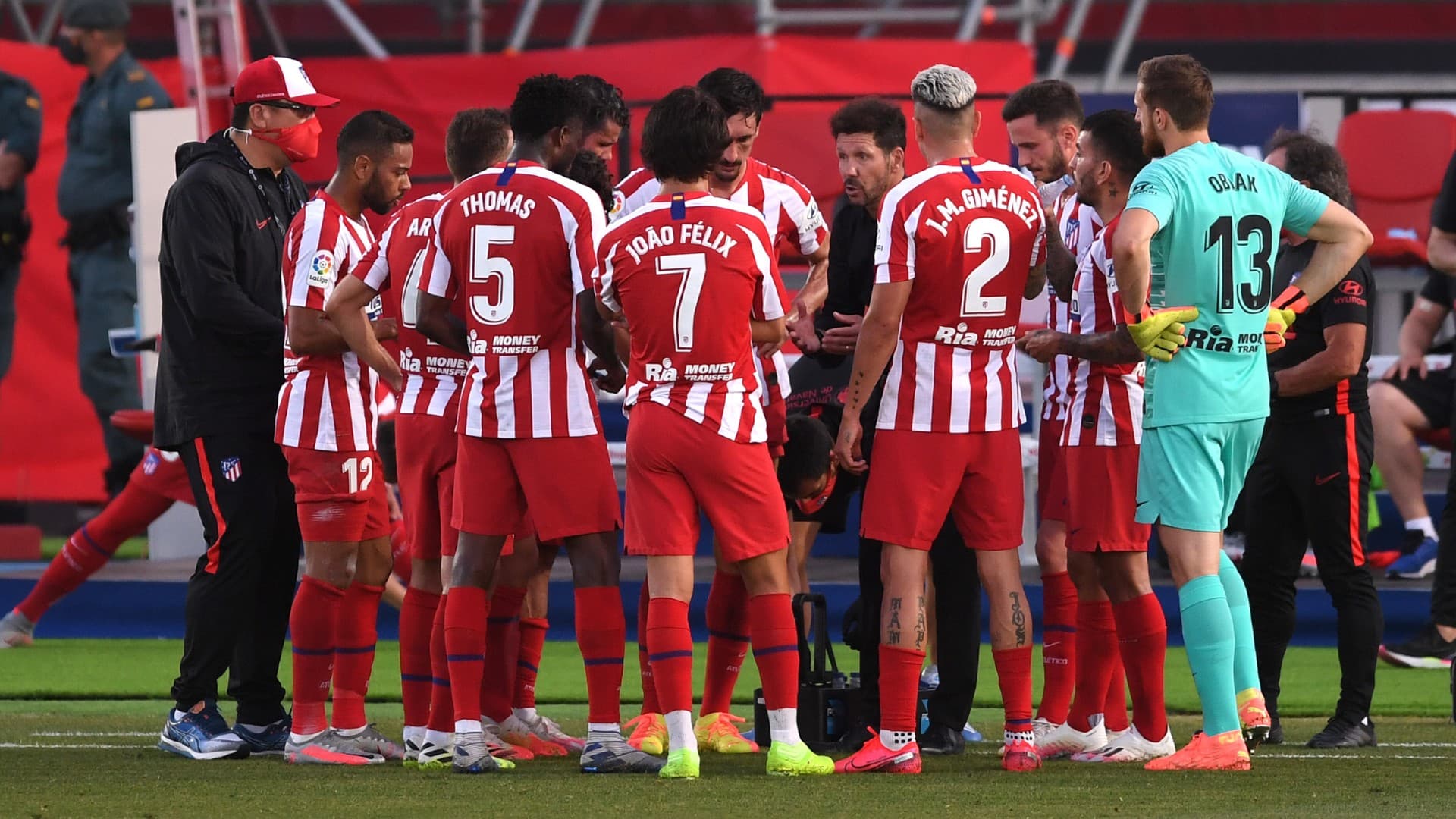 Atletico, katër opsione për stolin