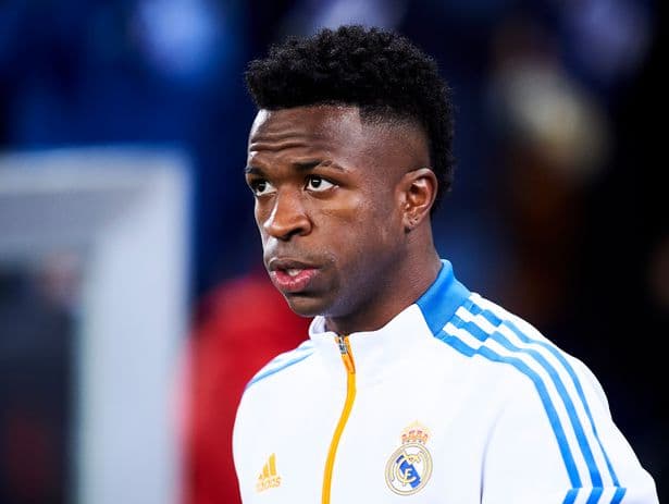 Vinicius drejt rinovimit me Real Madridin