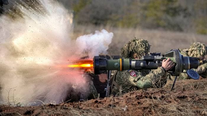 Mediat amerikane: Ushtria ruse ka marrë urdhër për të pushtuar Ukrainën
