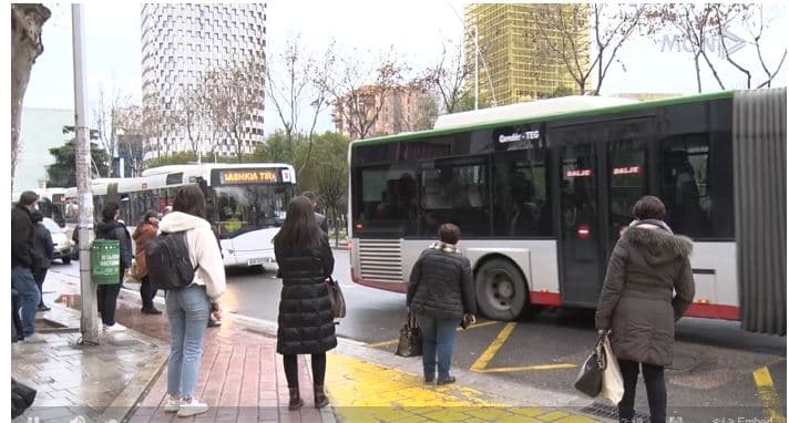 Paralajmërohet pezullim i transportit publik (VIDEO)