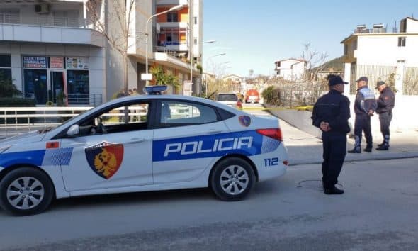 Ngacmoi seksualisht të miturën, në pranga 20-vjeçari