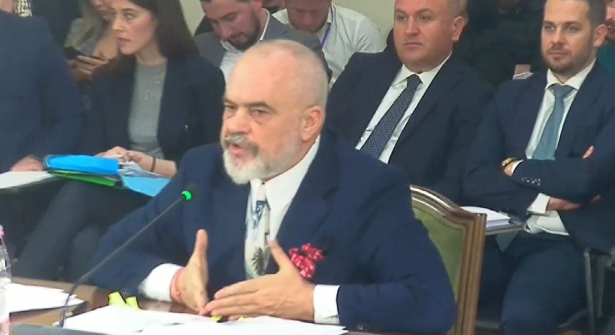 Rama: BE e shqetësuar për menaxhimin e mbetjeve, por jo kundër impiantit të përpunimit të mbetjeve