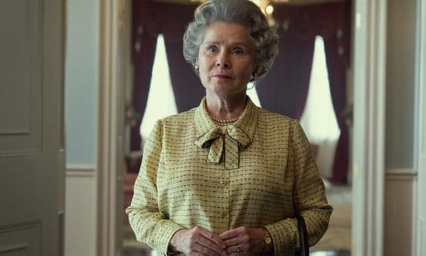 Grabiten bizhuteritë e huazuara nga familja mbretërore për serialin “The Crown”
