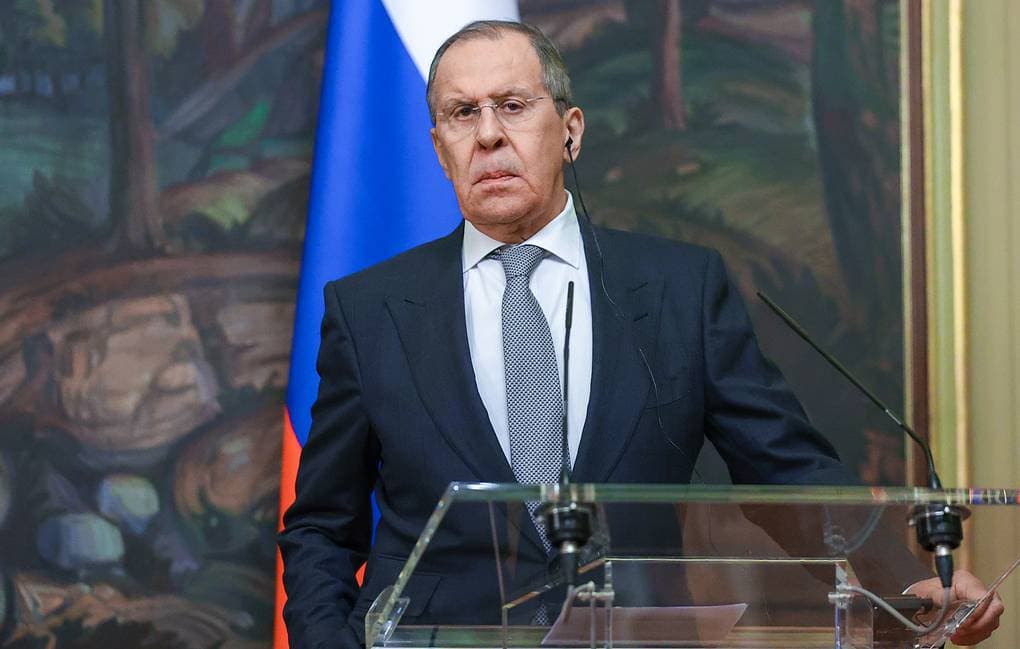 Lavrov: S’duam pushtimin e Ukrainës, por çmilitarizimin e saj/ Kievi bën thirrje për rekrutë mbi 60 vjeç