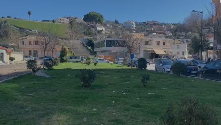 Emri/ Goditet me sëpatë i riu në Vlorë