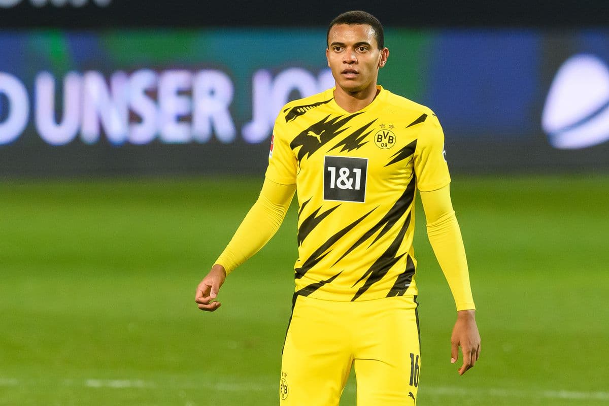 Akanji afër Manchester United