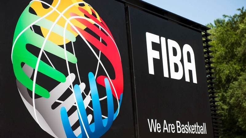 Jo vetëm në futboll, Rusia përjashtohet edhe nga garat e FIBA-s