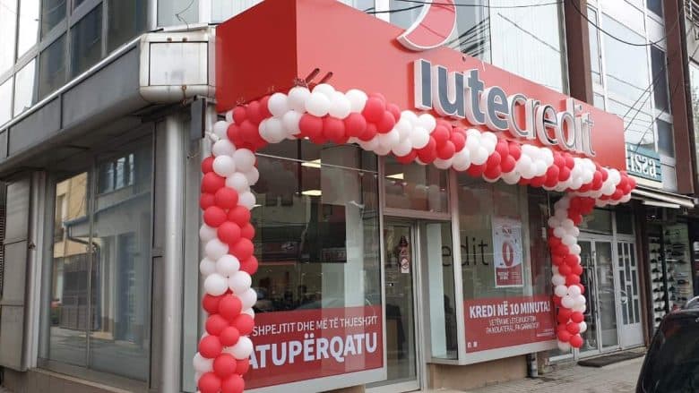"Pastrim i parave të biznesmenëve rusë", Banka Qendrore mbyll Iute Credit në Kosovë
