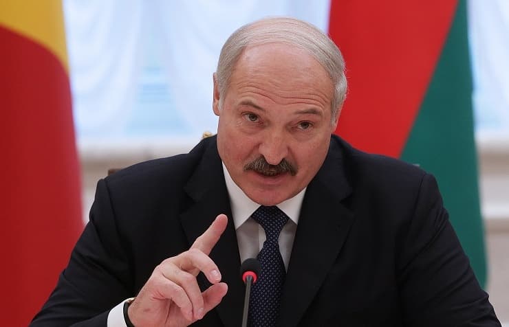 Lukashenko: Ushtria bjelloruse nuk do të marrë pjesë në pushtimin e Ukrainës