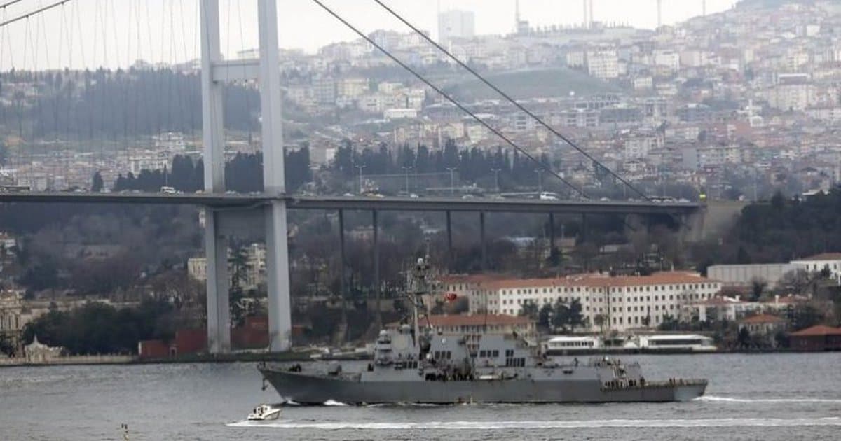 Turqia refuzon kalimin e 3 luftanijeve ruse