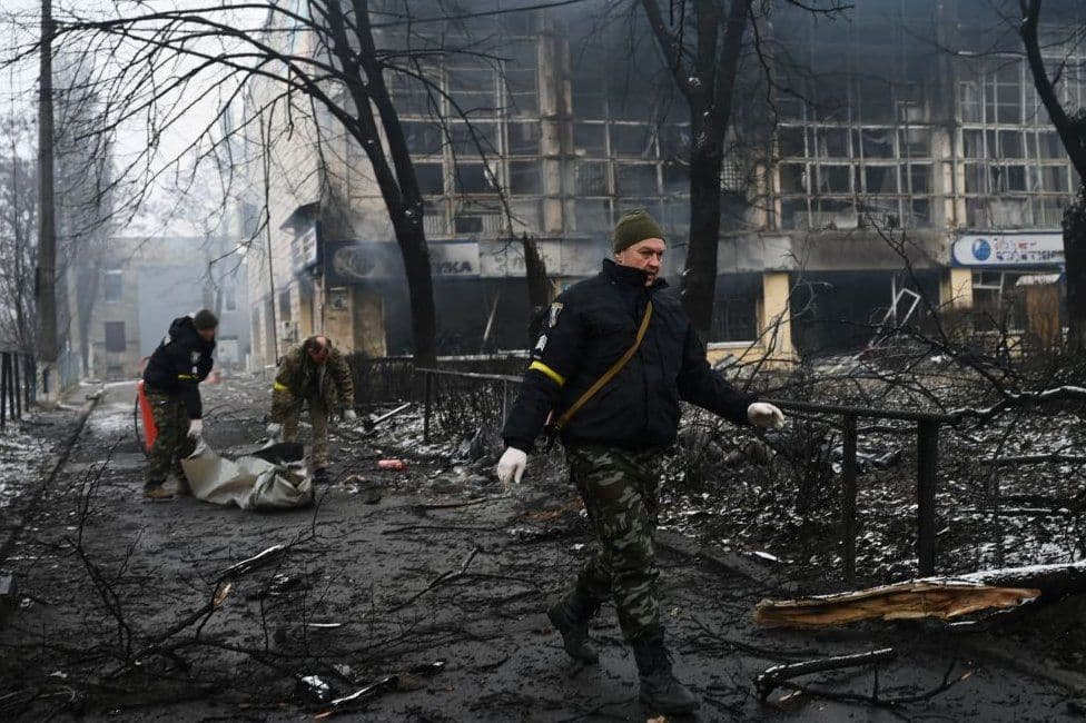 Ushtria e Ukrainës: Mariupol mbetet në duart tona