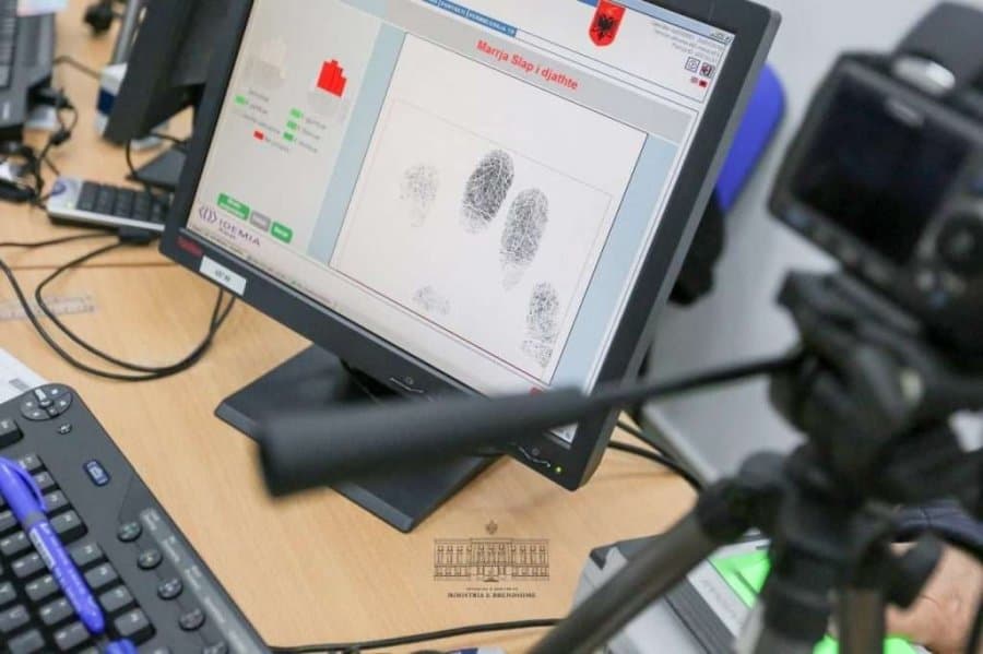 Zgjedhje në 6 bashki/ Ministria e Brendshme: Qytetarët që kanë aplikuar për ID, i tërheqin të shtunën