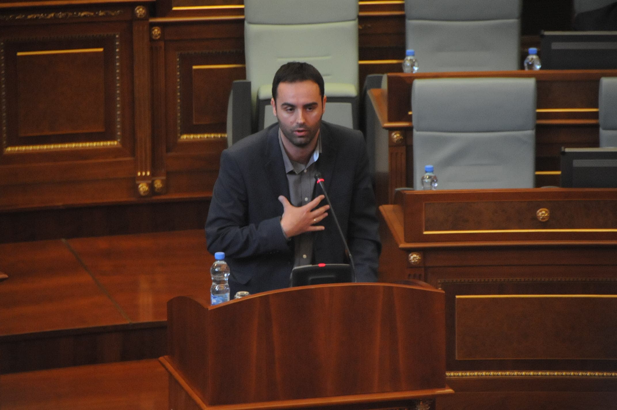 Konjufca: Raporti Kosovë-Serbi më i keq se Rusi-Ukrainë, nuk përjashtohet mundësia e agresionit