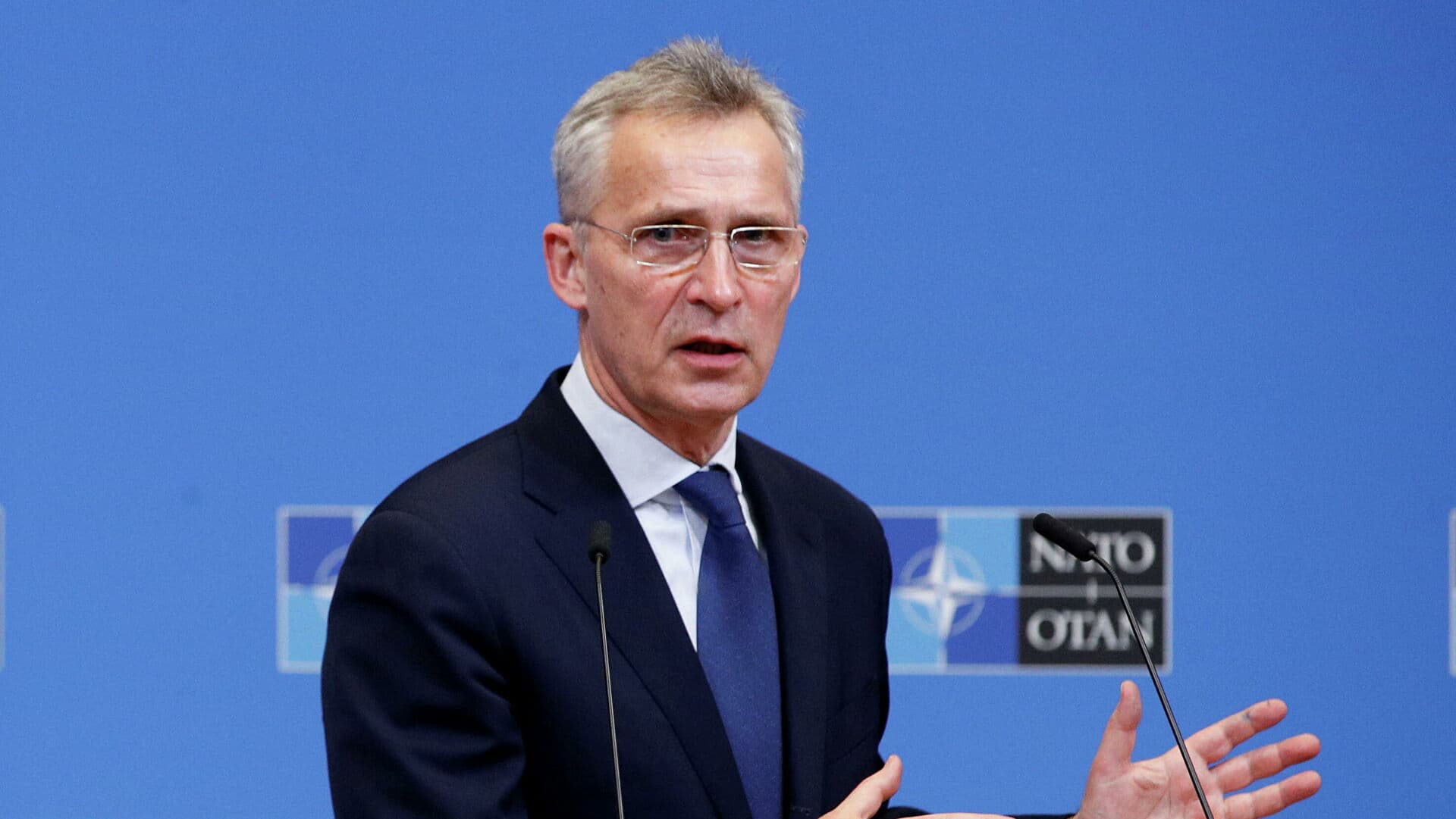 Stoltenberg: Ka prova që Rusia po përdor bomba thërrmuese në Ukrainë