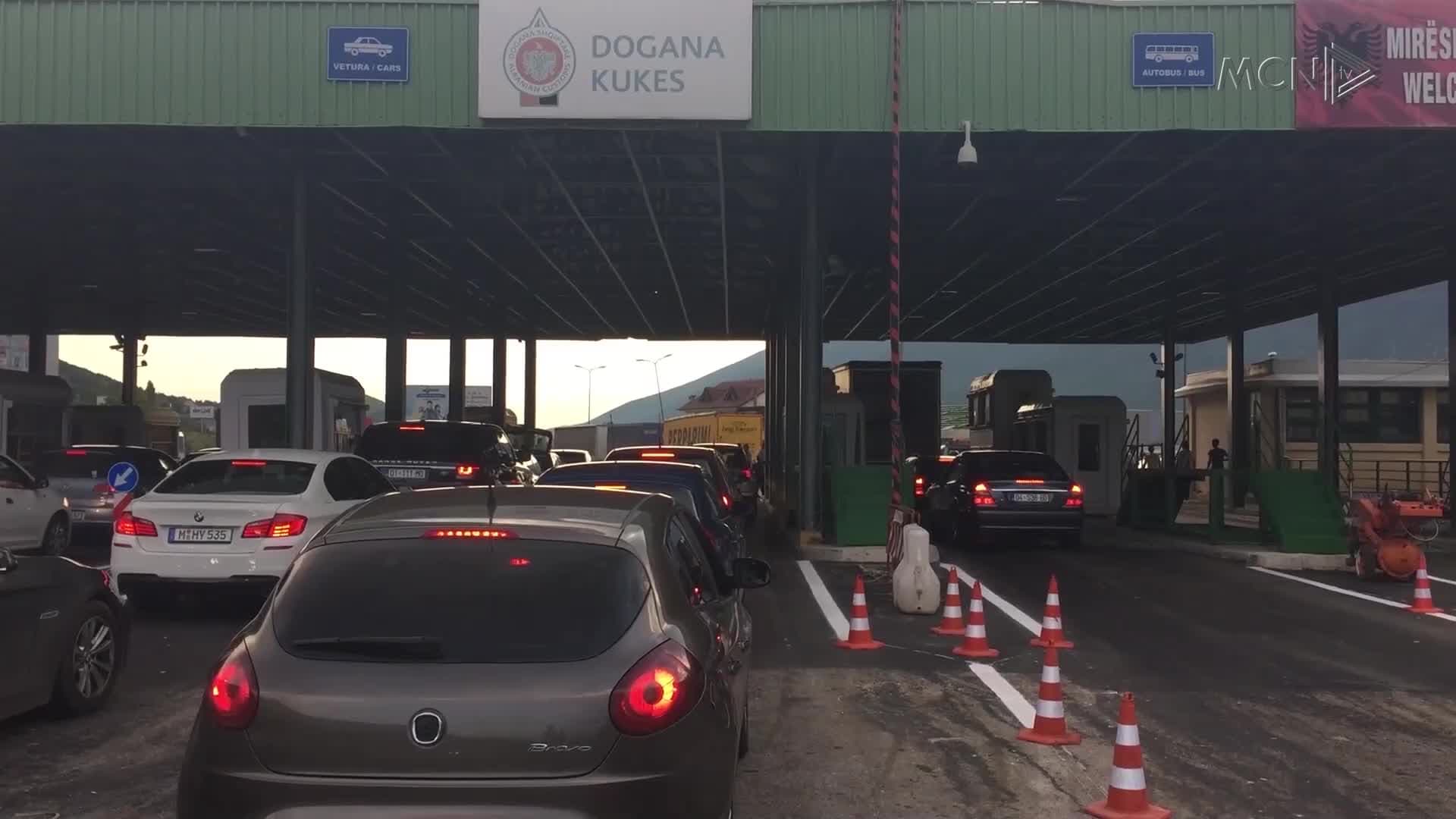 Kthimi i azilantëve në Shqipëri (VIDEO)