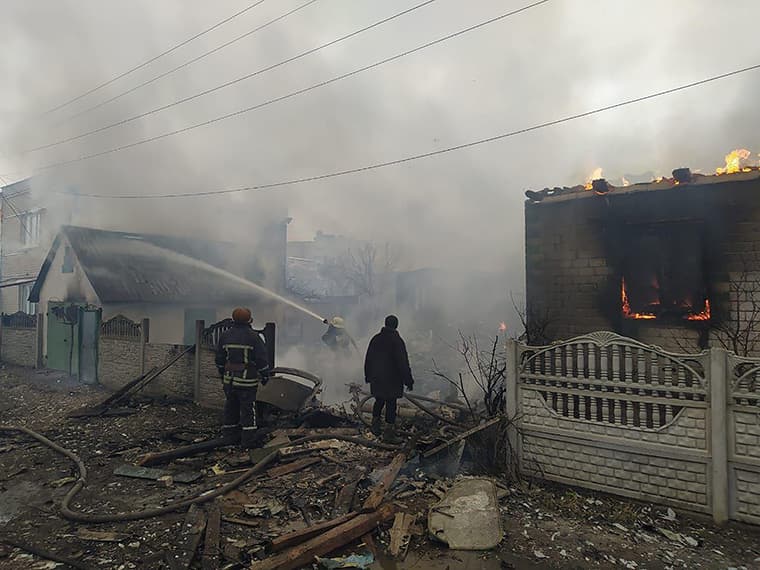 Mariupol shpall armëpushimin për evakuimin e civilëve