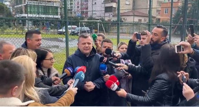 Sefa dhe Balla flasin pas fitores në Lushnjë: PS do vazhdojë punët në qytet