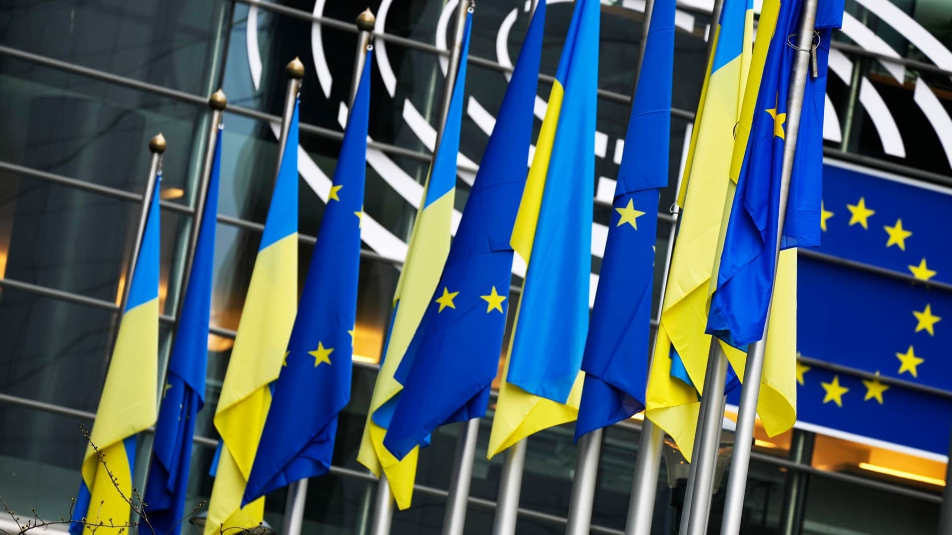Presidenti i Këshillit Evropian: Do diskutohet kërkesa e Ukrainës për anëtarësim në BE