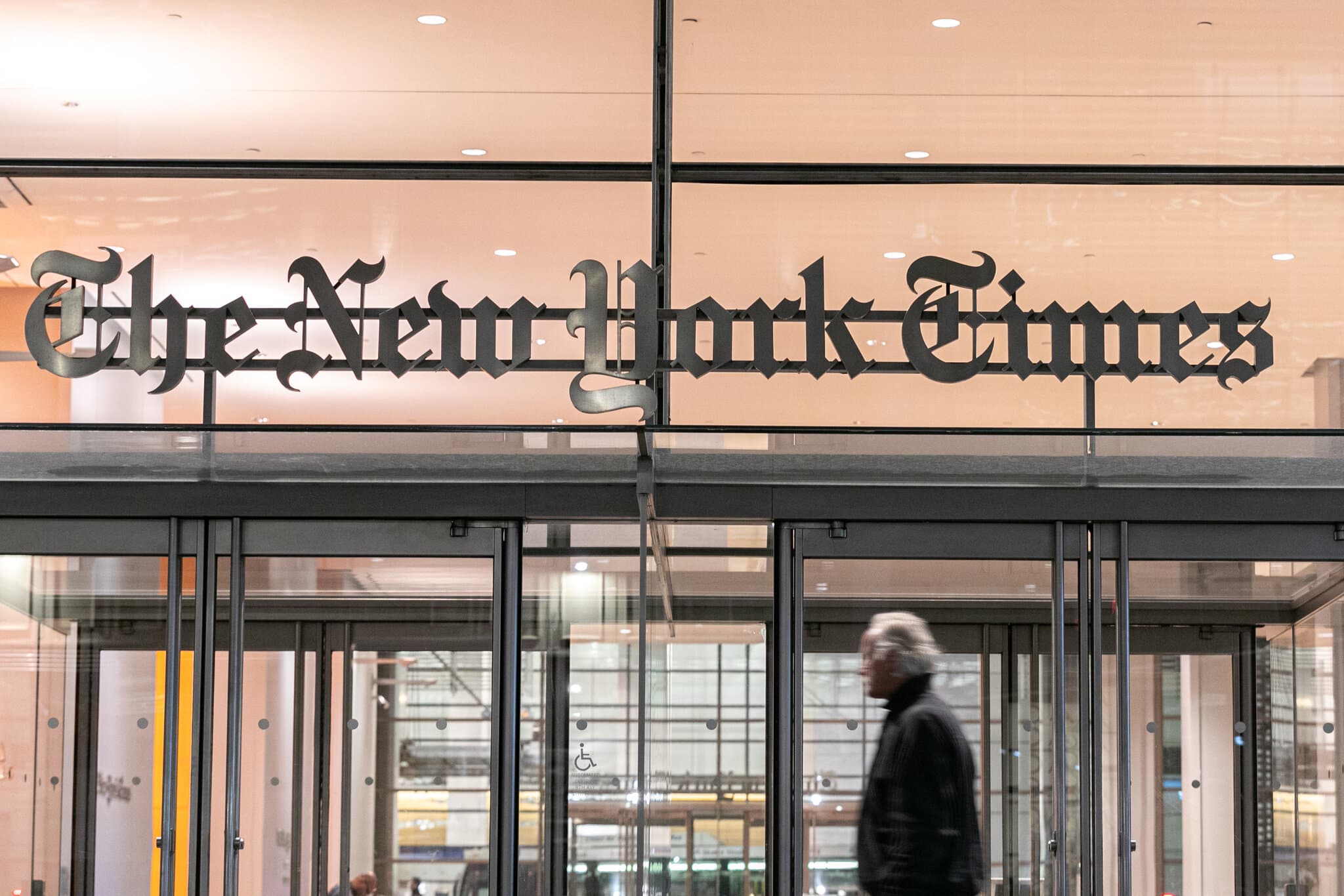 ‘New York Times’ tërheq për herë të parë pas 100 vitesh gazetarët nga Rusia