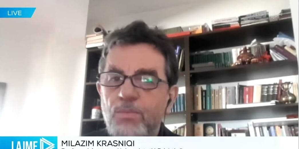 Krasniqi: Serbia, politikë në dy karrige! Kur Vuçiç flet për paqe, në fakt e ka për luftën (VIDEO)