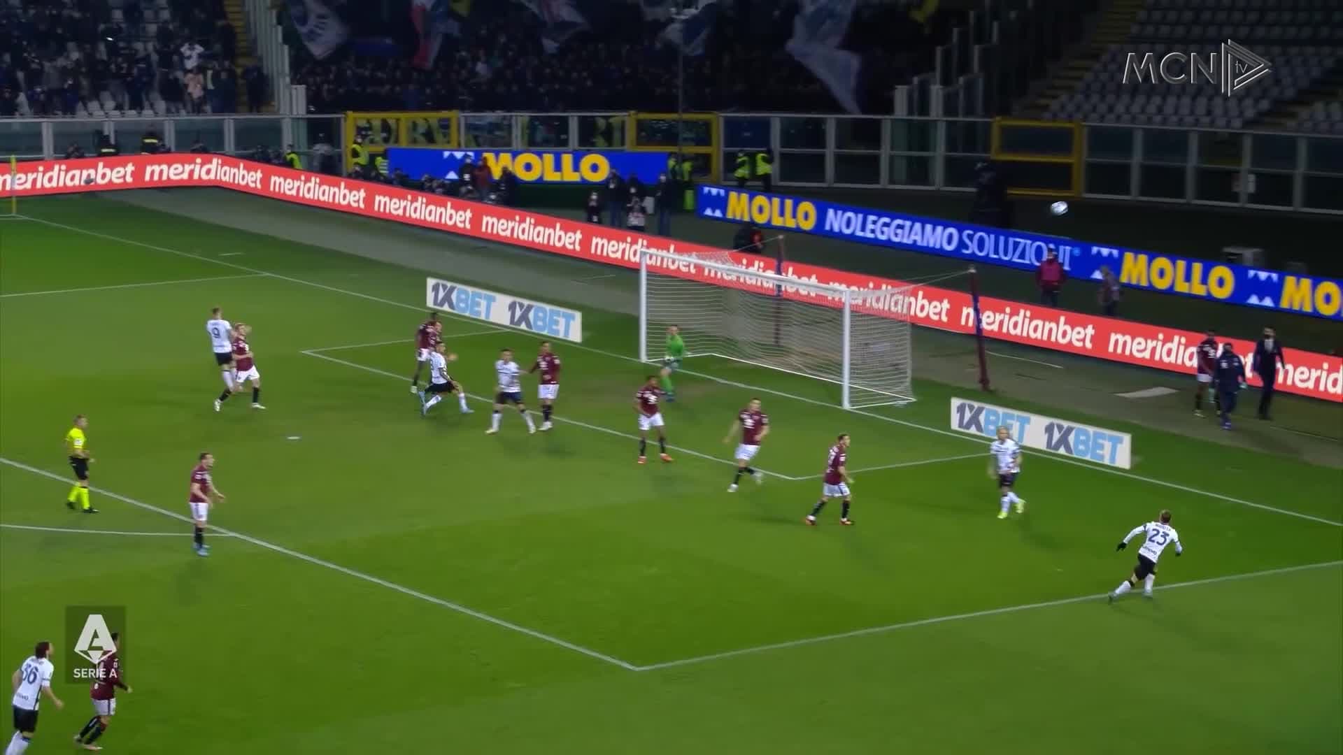 Inter barazon dhe zbret në vend të tretë (VIDEO)