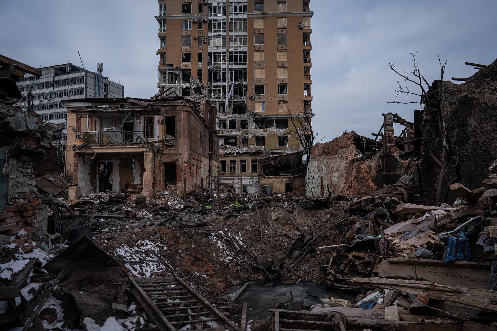 Goditet 65 herë qyteti Kharkiv, 600 ndërtesa banimi të shkatërruara