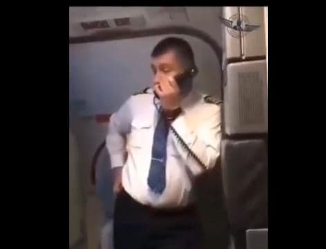 Piloti rus u flet pasagjerëve pas uljes: Lufta është krim, ta ndalim