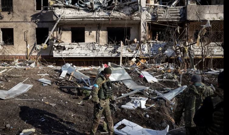 Gjykata e Lartë e OKB-së: Rusia të ndërpresë menjëherë operacionin ushtarak në Ukrainë