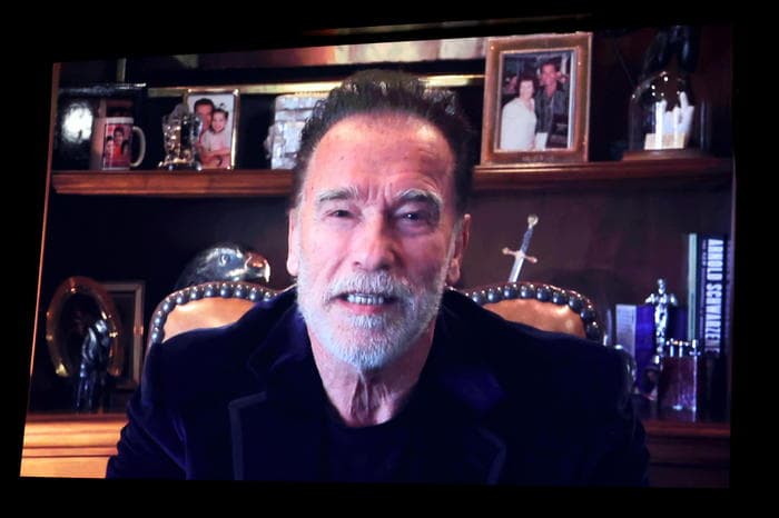 Schwarzenegger: Putin, ndalo luftën!