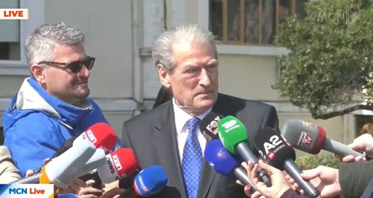 Berisha refuzon të flasë për Bashën: Asnjë përgjigje, po merrem me bashkimin e PD