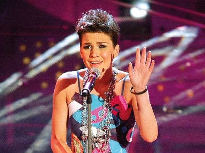 Zbardhen përgjimet/ Elsa Lila: Nuk më kontrollon shteti. Këtu njerëzit shiten, si në Shqipëri!