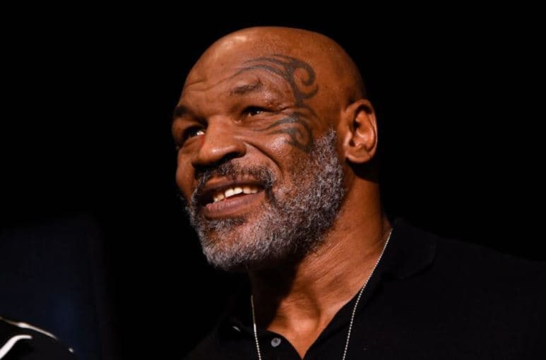 Frymëzuar nga ndeshja me Holyfield, Mike Tyson nxjerr në treg karamelet me kanabis në formë veshi