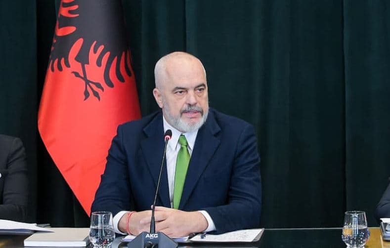 Rama: Nga prilli përgjysmohet taksa për pagat deri në 50 mijë lekë