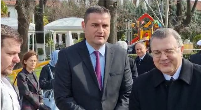 Ambasadori turk nga Shkodra: Lufta e Rusisë ndaj Ukrainës e papranueshme